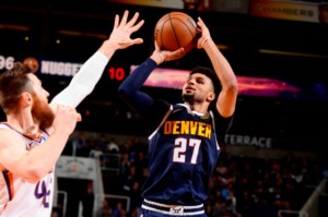 米乐- 约基奇连续三双创历史，掘金稳居西部榜首  